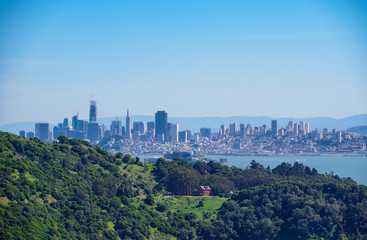 Fototapeta na wymiar San Francisco Skyline Behind Angel Island