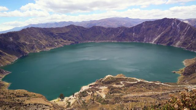 Laguna de Quilotoa Ecuador Timelapse