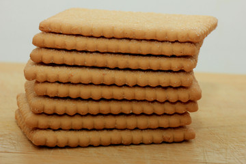 Stacked plain bisuits