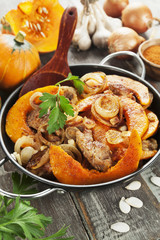 Pumpkin baked with meat