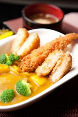 curried rice with tonkatsu