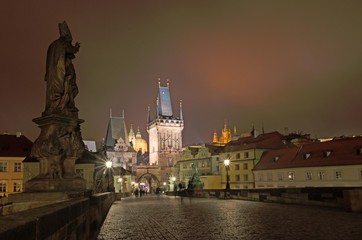 Obraz premium Prague, Czech Republic, Juditina gate, Charles bridge in the night.