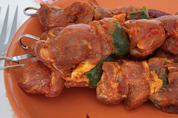 brochettes de dinde marinées