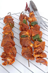 brochettes de dinde marinées