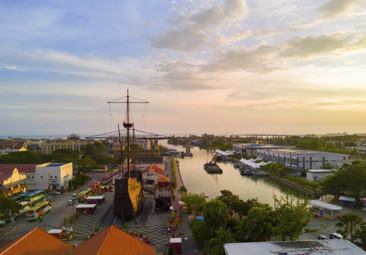 Marssegel Bilder Durchsuchen 19,572 Archivfotos, und