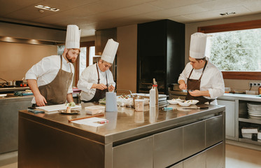 The people cooking meals