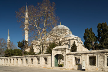Courtyard and gardens of Suleymaniye mosque in Istanbul
