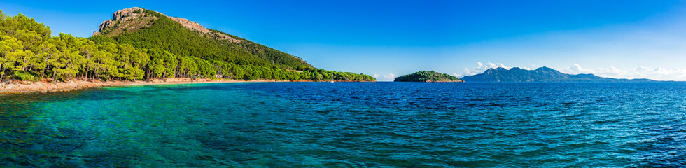 Spanien Mittelmeer Küste Landschaft Strand Formentor Mallorca