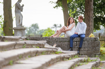 Fototapeta premium couple in vintage castle