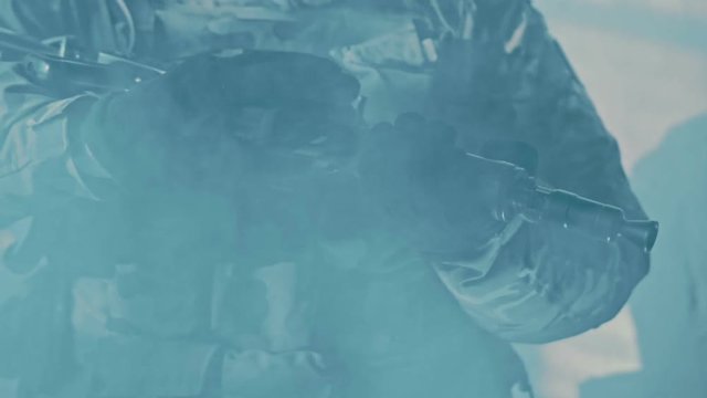 Changing magazine kalashnikov assault rifle. Soldier holding kalashnikov rifle. Soldier insert magazine in aks 74 . Detachable magazine rifle kalashnikov