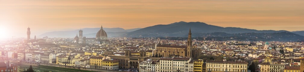 Fototapeta na wymiar Amazing sunset panorama of Florence, art city in Italy