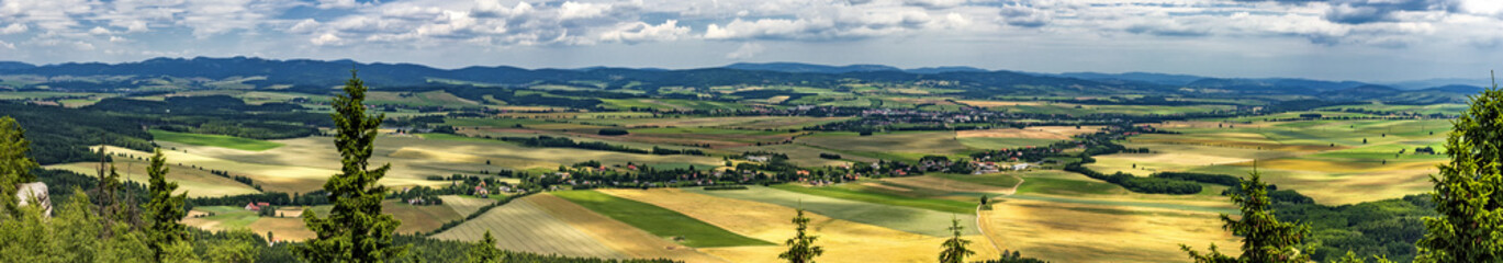 Fototapeta na wymiar Panoramic view of Adrspach-Teplice rocks