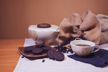 Cafetera con cafe