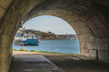 petit tunnel à Lyon