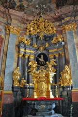 Fototapeta na wymiar Barokowy ołtarz
