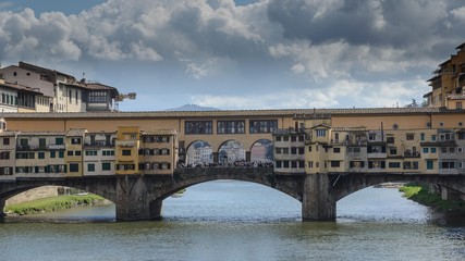 Fototapeta premium Ponte Vecchio en Florencia, Italia