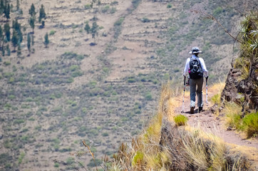 Obraz premium Hiking in the Andes