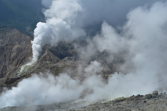 Smoke from sulfur of volcano