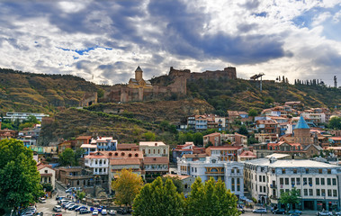 Obraz premium Narikala fortress and Old city in Tbilisi, Georgia