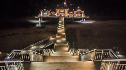 Naklejka premium Seebrücke in Sellin auf der Insel Rügen - The pier of Sellin on Rügen island