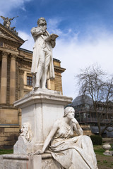 Obraz premium Schillerdenkmal in Wiesbaden