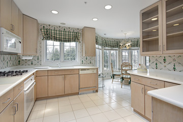 Kitchen with eating area