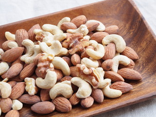 ミックスナッツ