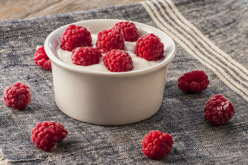 Plain Greek Yogurt with Raspberries