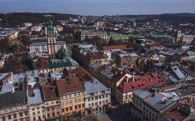 Fototapeta premium Panorama starego miasta Lwowa. Ukraina, Europa. Panorama miasta Lwowa. Dachy Lwowa, Ukraina.