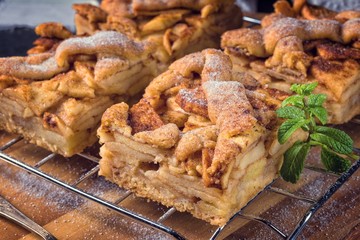 Apple cake