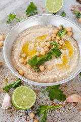 Hausgemachtes Hummus