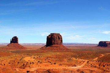 Fototapeta na wymiar Monument Valley Aussicht