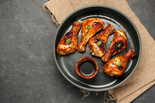 Baked chicken drumsticks with soy sauce