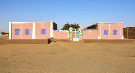 Typowe budownictwo wiejskie na terenie środkowego Sudanu   © robnaw