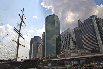 Fototapeta na wymiar Manhattan-Seaport-Financial District