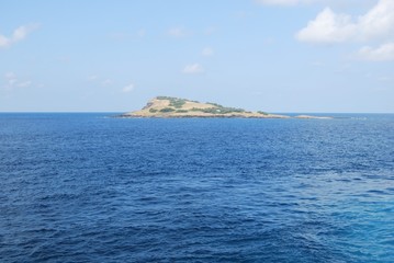 Fototapeta premium Ilhéu da Ilha da Graciosa, Açores, Portugal 