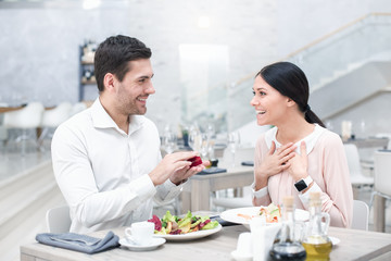 Fototapeta na wymiar Romantic date in luxury restaurant