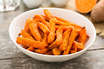 Süßkartoffelfritten - sweet potato frites