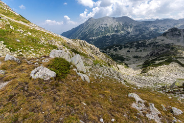 Fototapeta premium Amazing Panorama from Banderitsa pass, Pirin Mountain, Bulgaria
