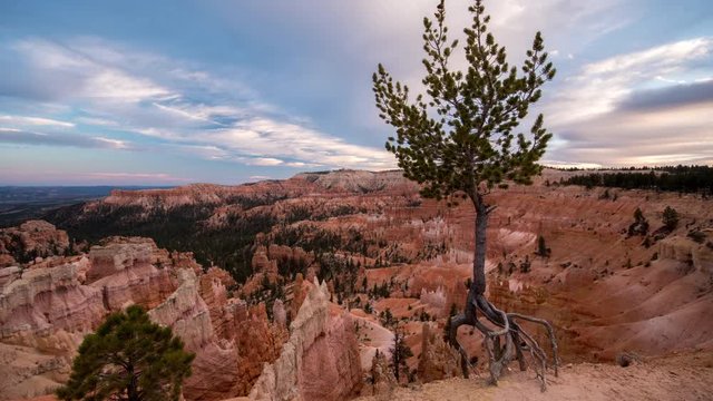 Sunset time lapse overlooking Bryce Canyon