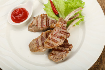 Grilled lamb