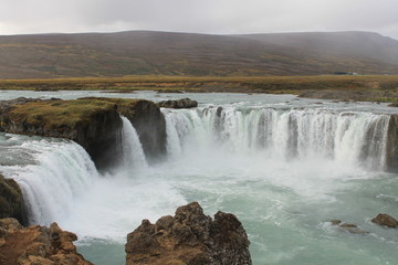 ゴーザフォスの滝