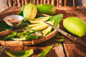 Green Mangoes Slices