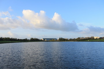 チョルトニン湖