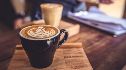 Hot Coffee Latte  - obrazy, fototapety, plakaty