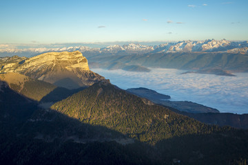La Dent de Crolles et Belledonne (Massif de Chartreuse)
