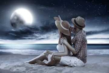 lovers on beach 