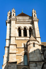 Fototapeta na wymiar Tower of St Pierre Cathedral in old town in Geneva