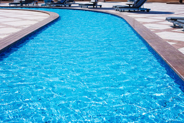 Obraz na płótnie Canvas Pool with clear-water
