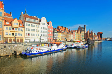Fototapeta premium Ferry boat at Waterside of Motlawa River in Gdansk